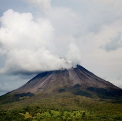Какие бывают вулканы?